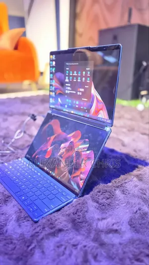 New Laptop Lenovo Yoga Book 9i 16GB Intel Core i7 SSD 1T