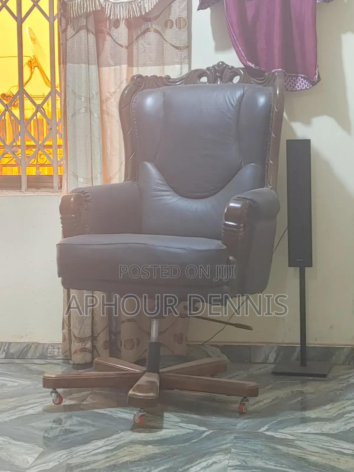 Executive Swivel Chair