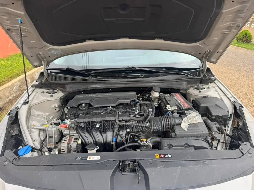 Hyundai Elantra SE 2021