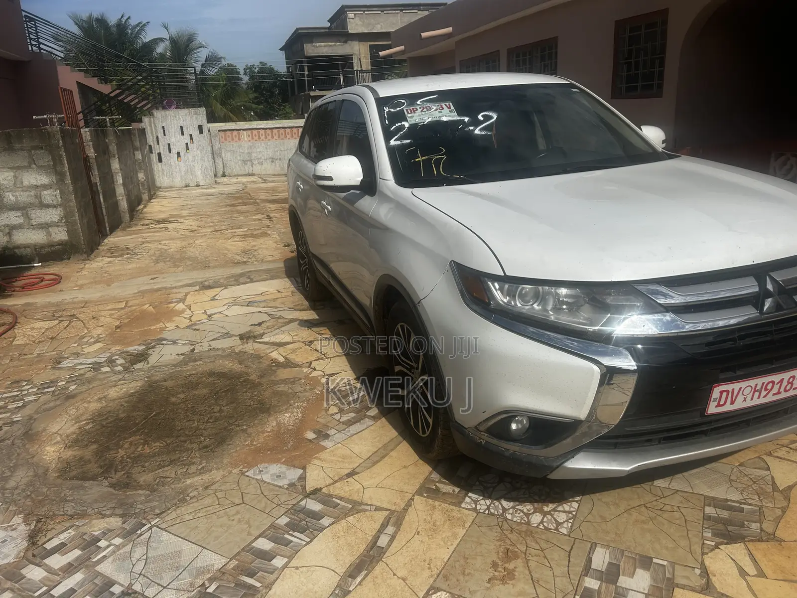 Mitsubishi Outlander SE FWD 2017 White