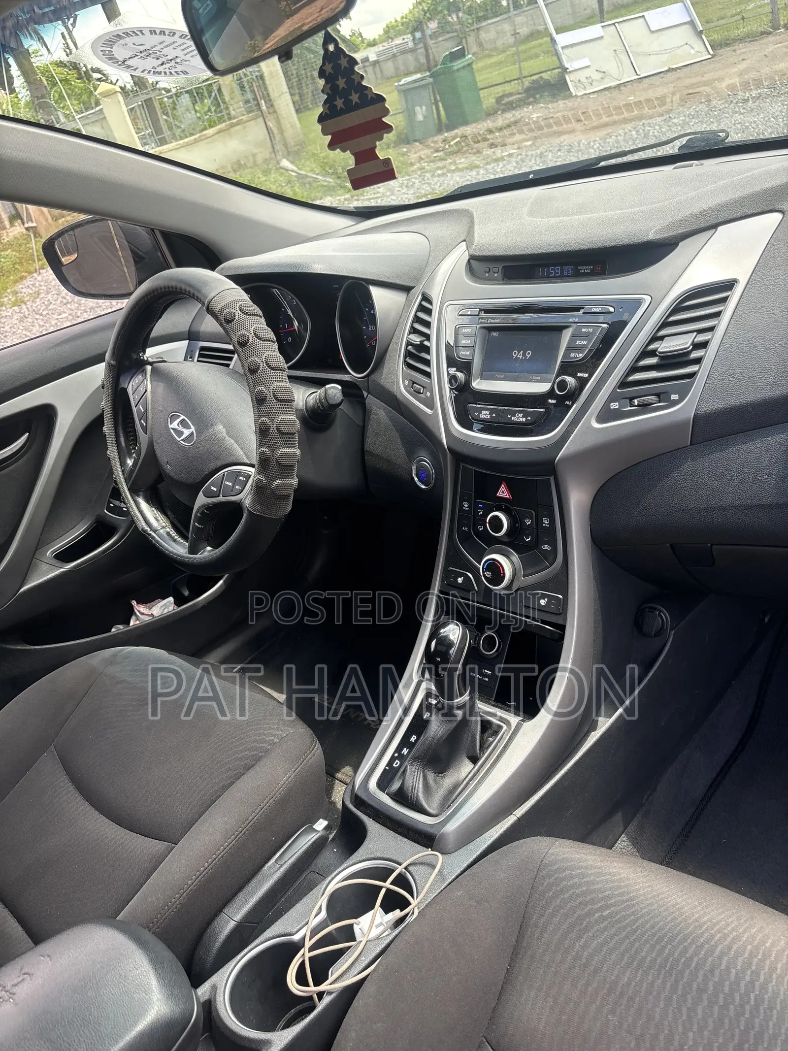 Hyundai Elantra 2015 Black