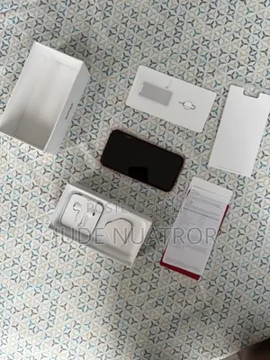 Apple iPhone XR 64 GB Red