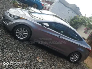 Hyundai Elantra 2016 Gray