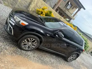 Mitsubishi Outlander Sport SE 2.0 2019 Black