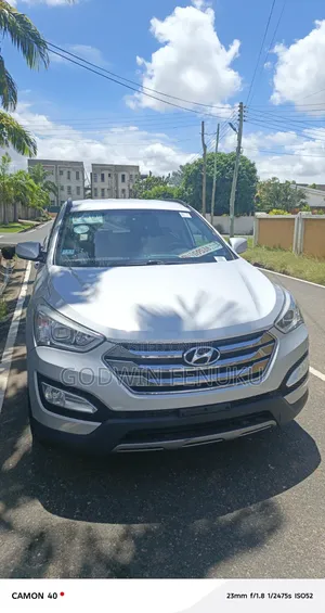 Hyundai Santa Fe 2014 Silver