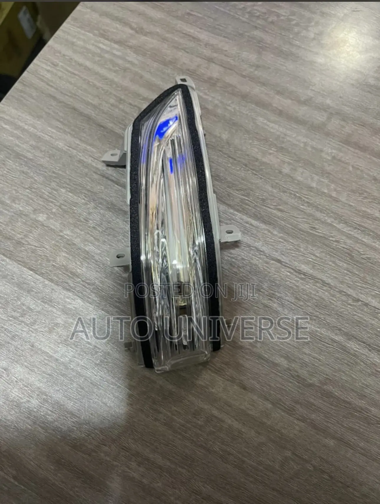 Lexus Lx 570 Mirror Light Available