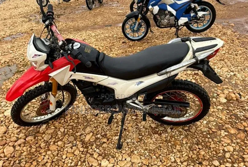 Haojin Hawk HJ200GY-3 2025 White