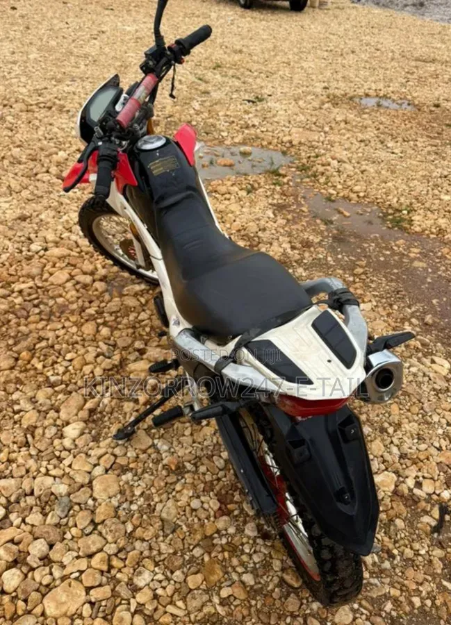 Haojin Hawk HJ200GY-3 2025 White