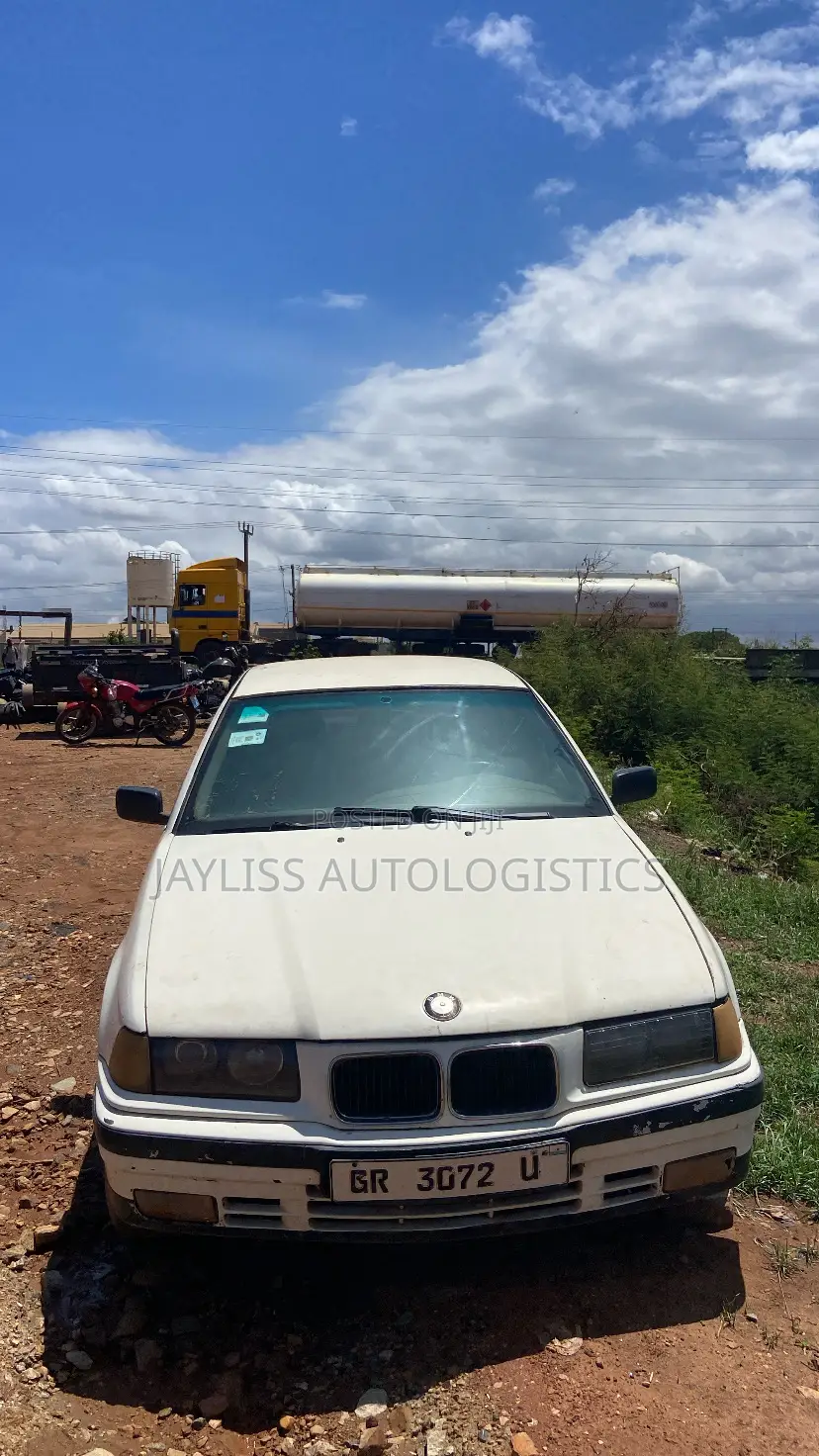 BMW 3 Series 1999 White