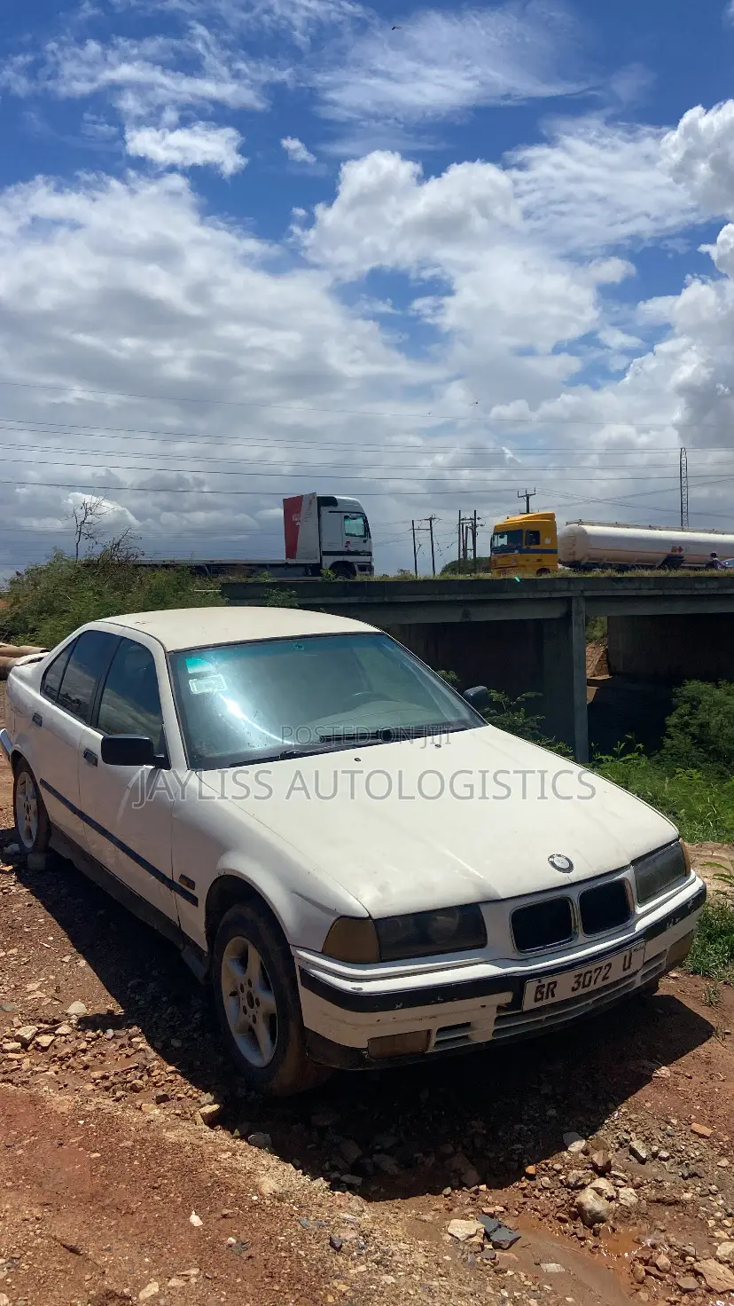 BMW 3 Series 1999 White