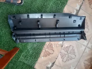 Toyota Highlander Grand 2024 Back Door Molding