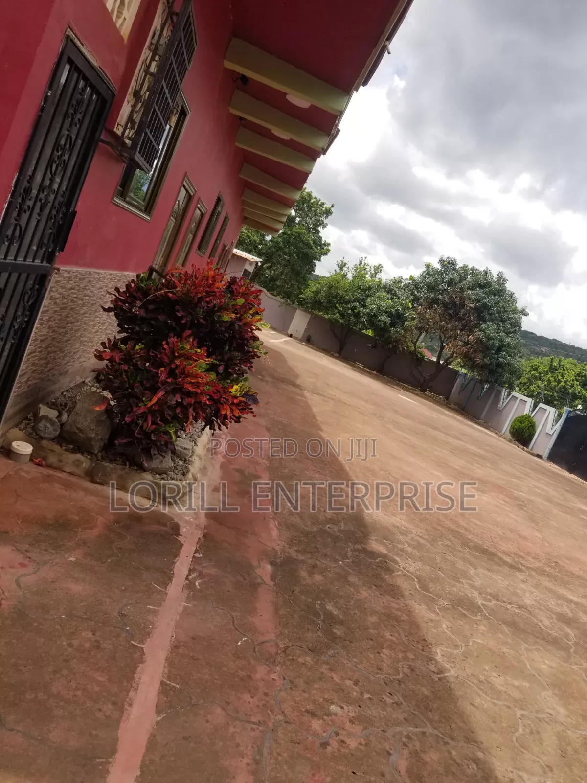 1bdrm Apartment in Pokuase for rent