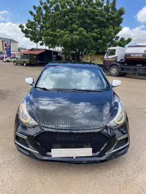 Hyundai Elantra 2015 Black