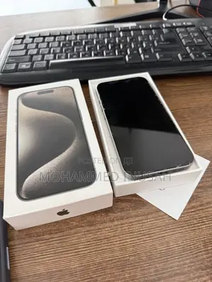 Apple iPhone 15 Pro Max 256 GB