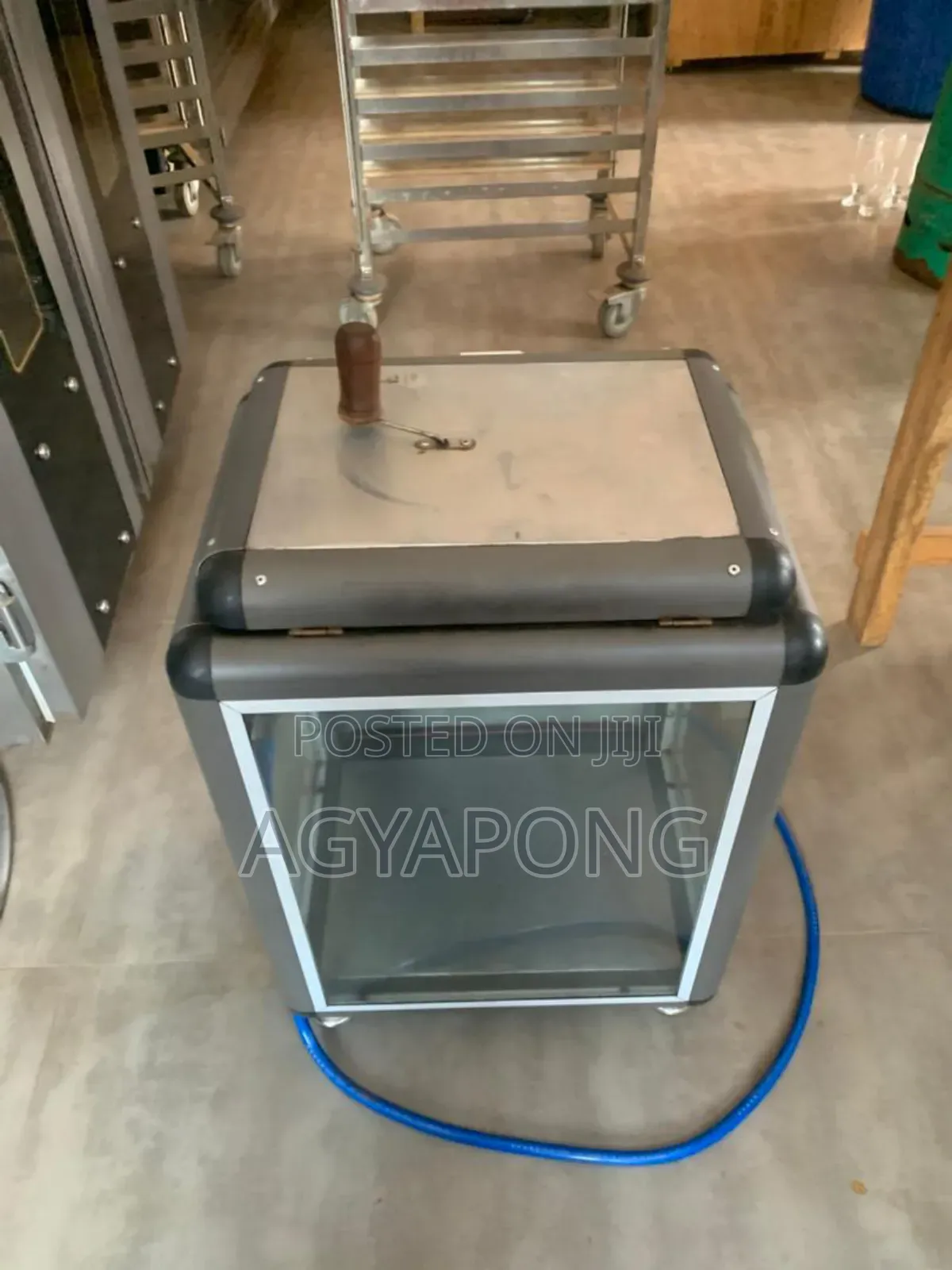 Pop Corn Machine