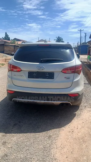 Hyundai Santa Fe Limited AWD 2016 White