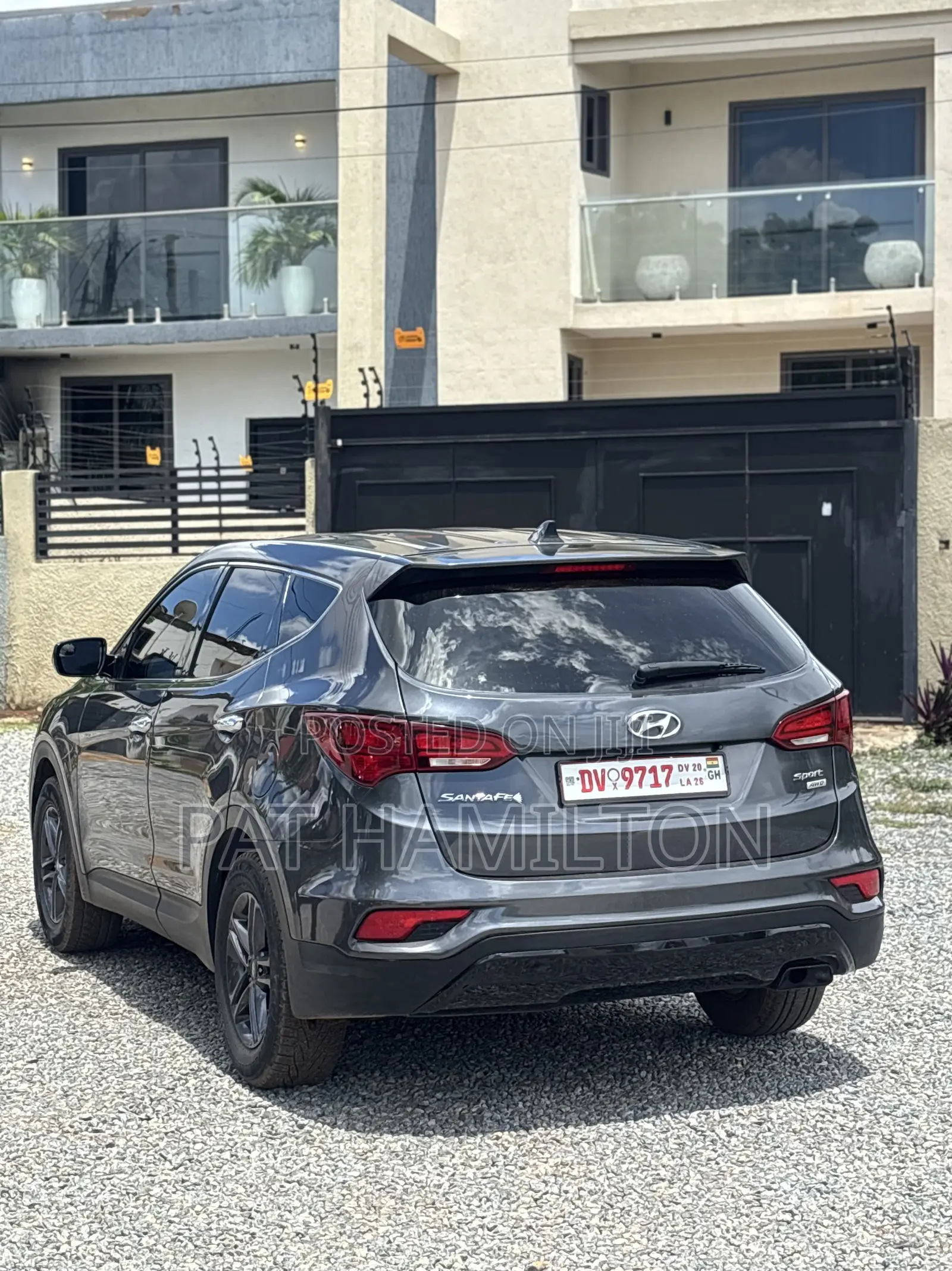 Hyundai Santa Fe Limited AWD 2016 Gray