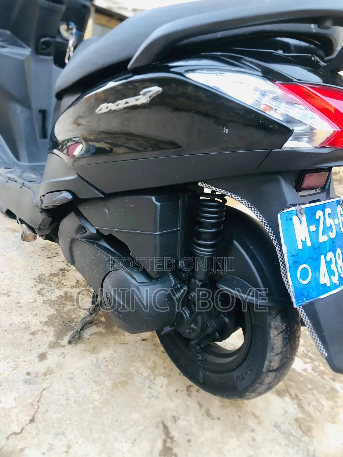 Yamaha 2024 Black