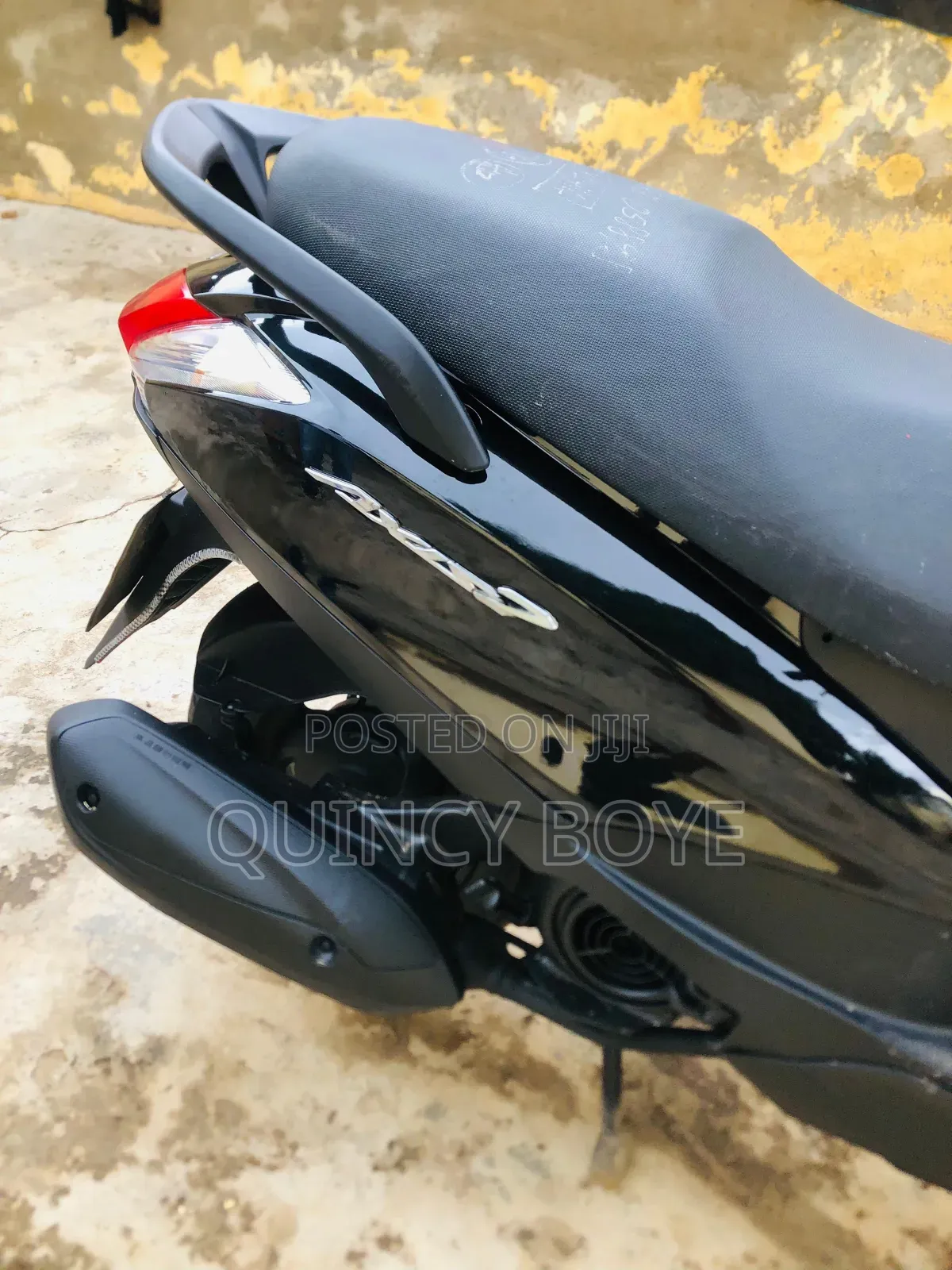 Yamaha 2024 Black