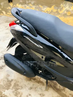 Yamaha 2024 Black