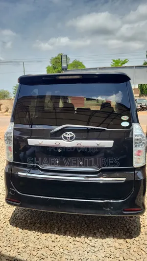 Toyota Voxy 2012 Black