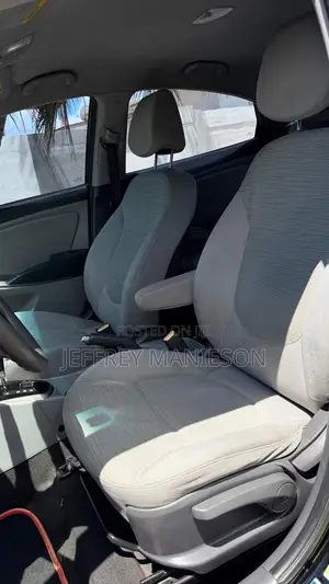Hyundai Accent 2016 Black