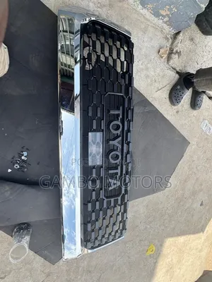 Toyota Tundra 2016 Front Grill