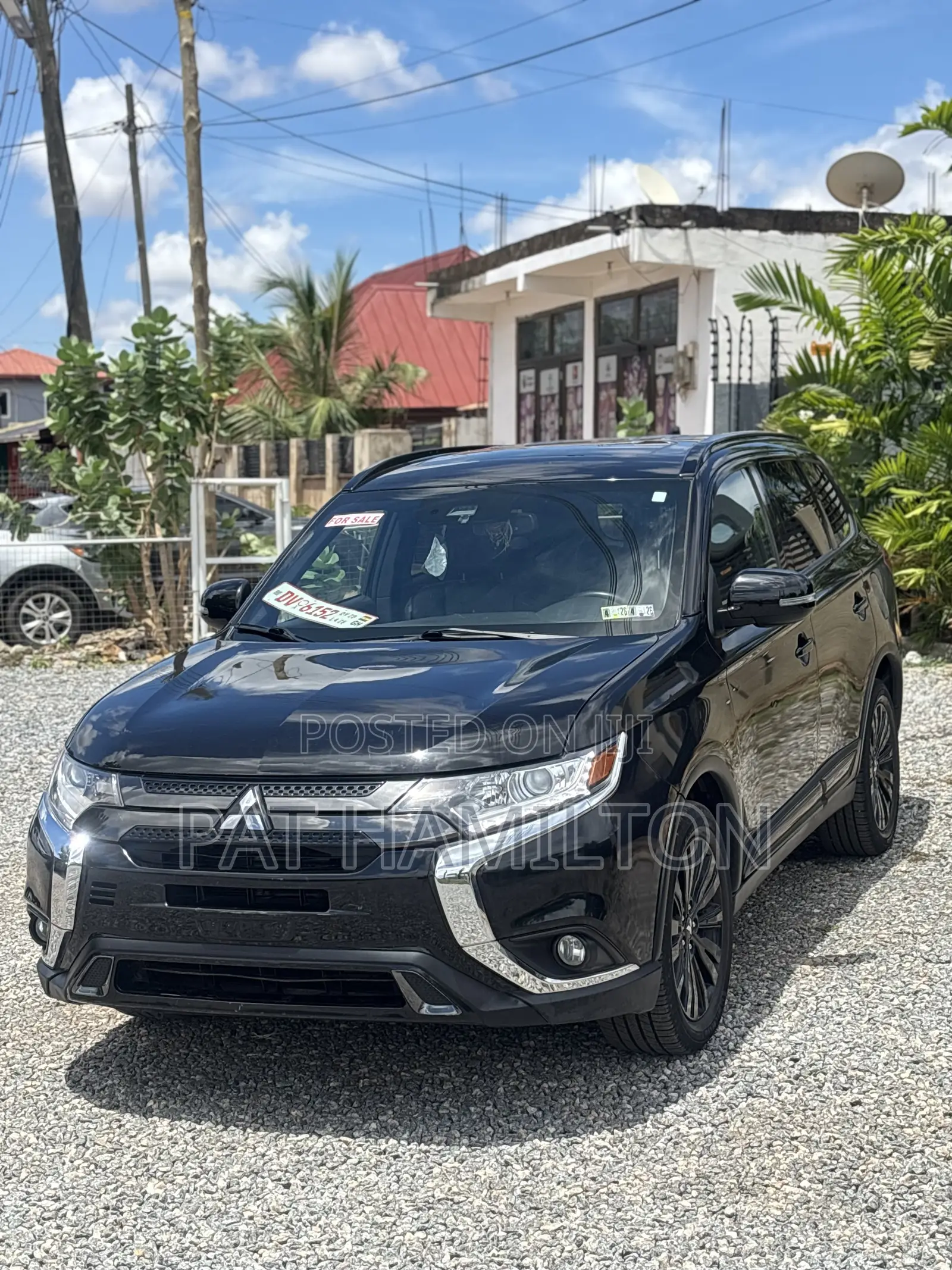 Mitsubishi Outlander 2015 Black