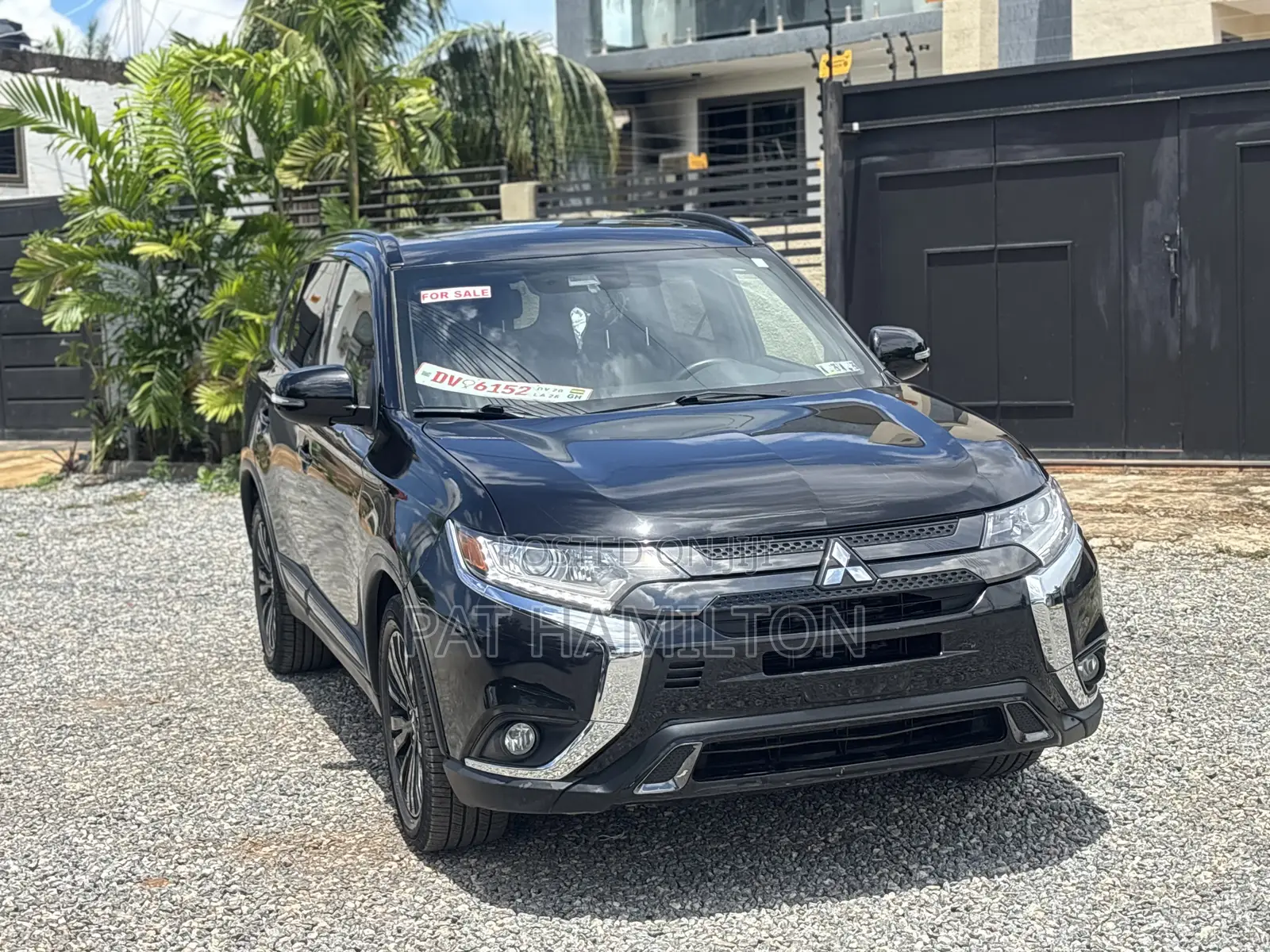 Mitsubishi Outlander 2015 Black