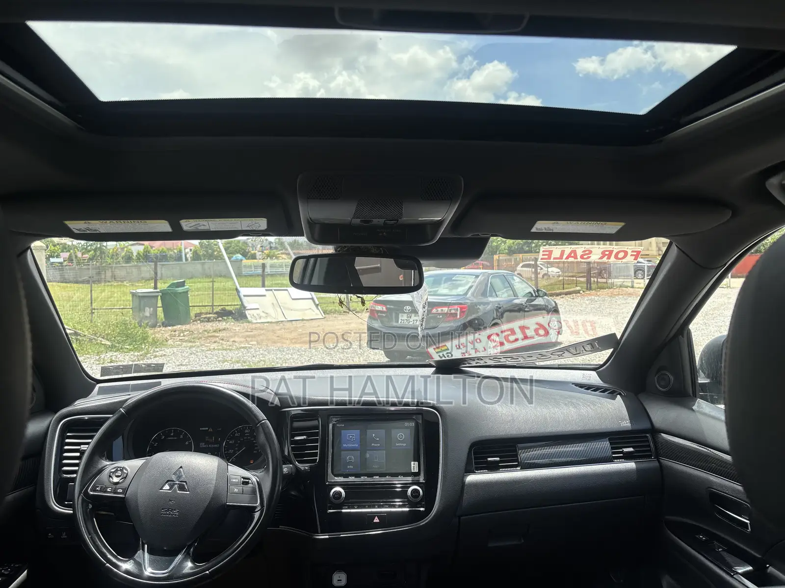 Mitsubishi Outlander 2015 Black