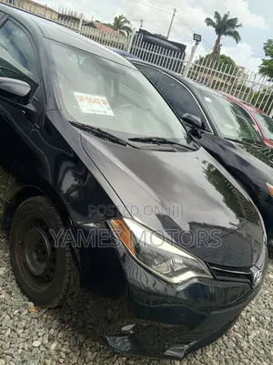 Toyota Corolla LE 4dr Sedan (1.8L 4cyl CVT) 2015 Black