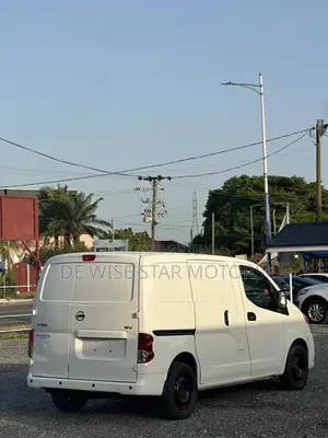 Nissan NV200 SV 2019 White