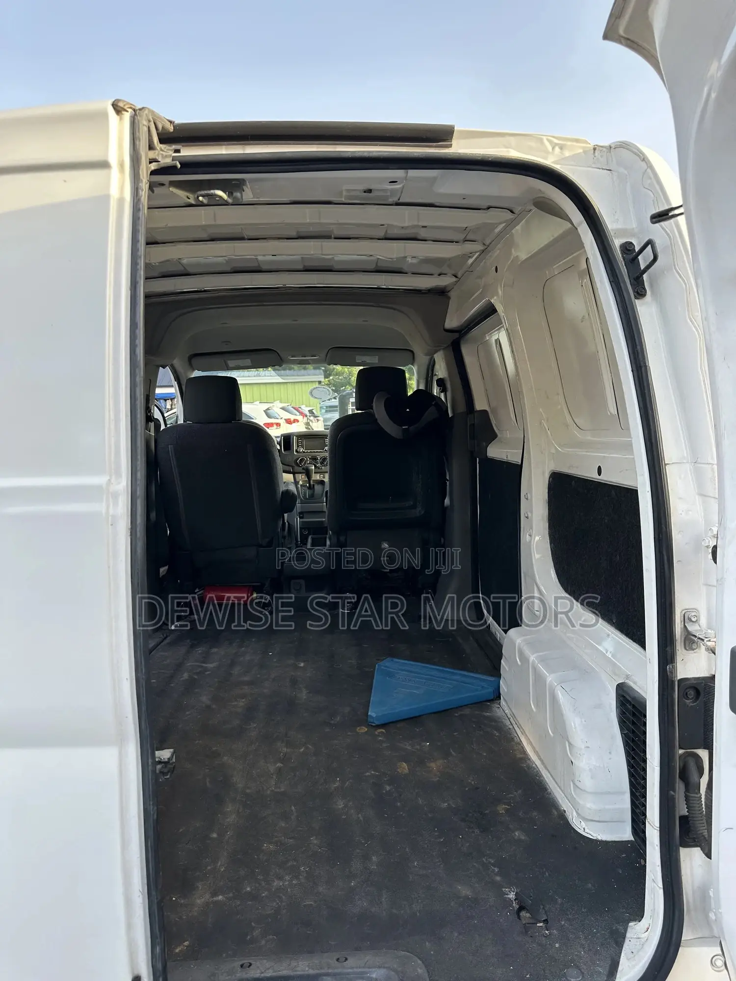 Nissan NP200 2019 White