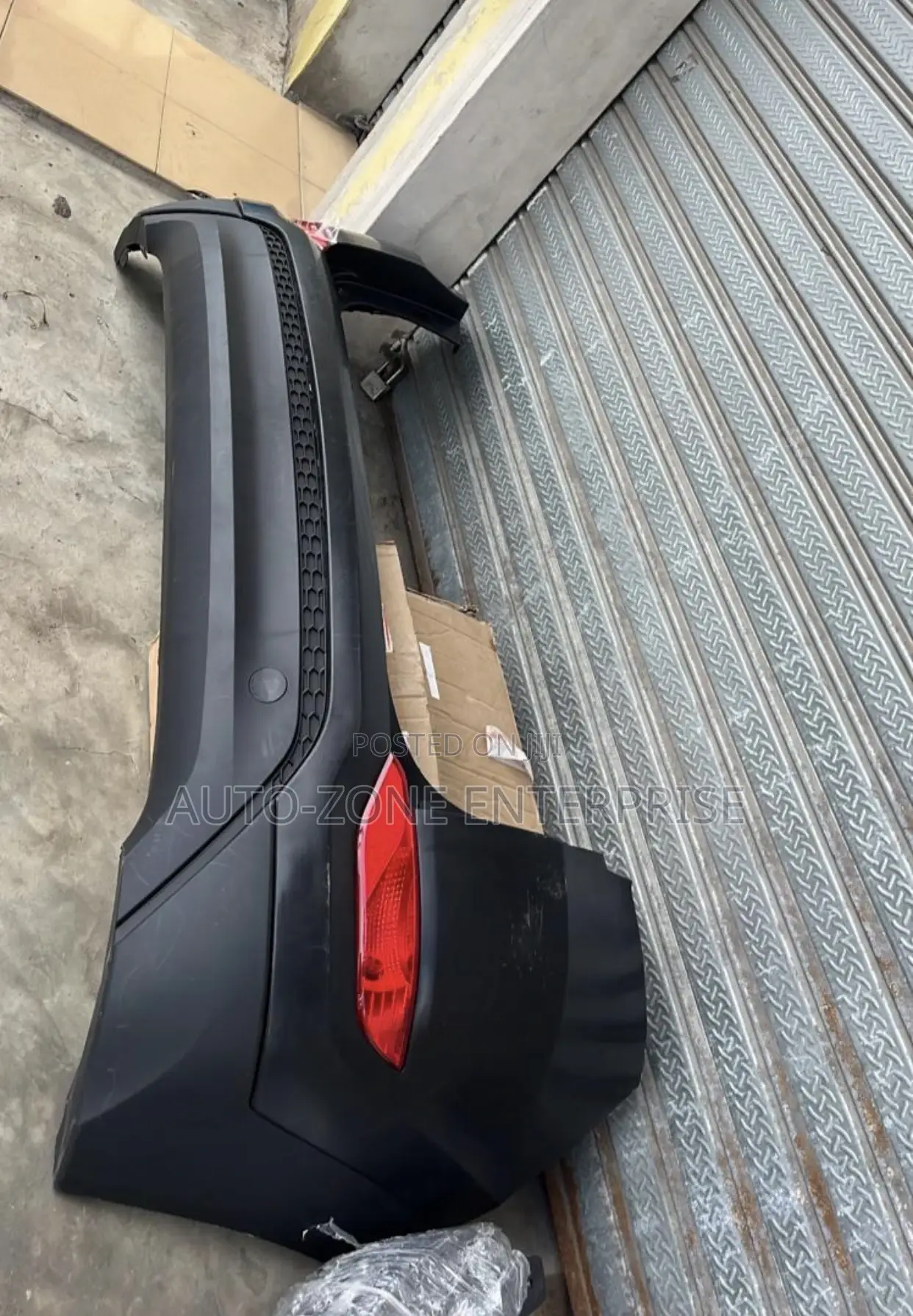 Hyundai Tucson 2016 2017 2018 Back Bumper Complete