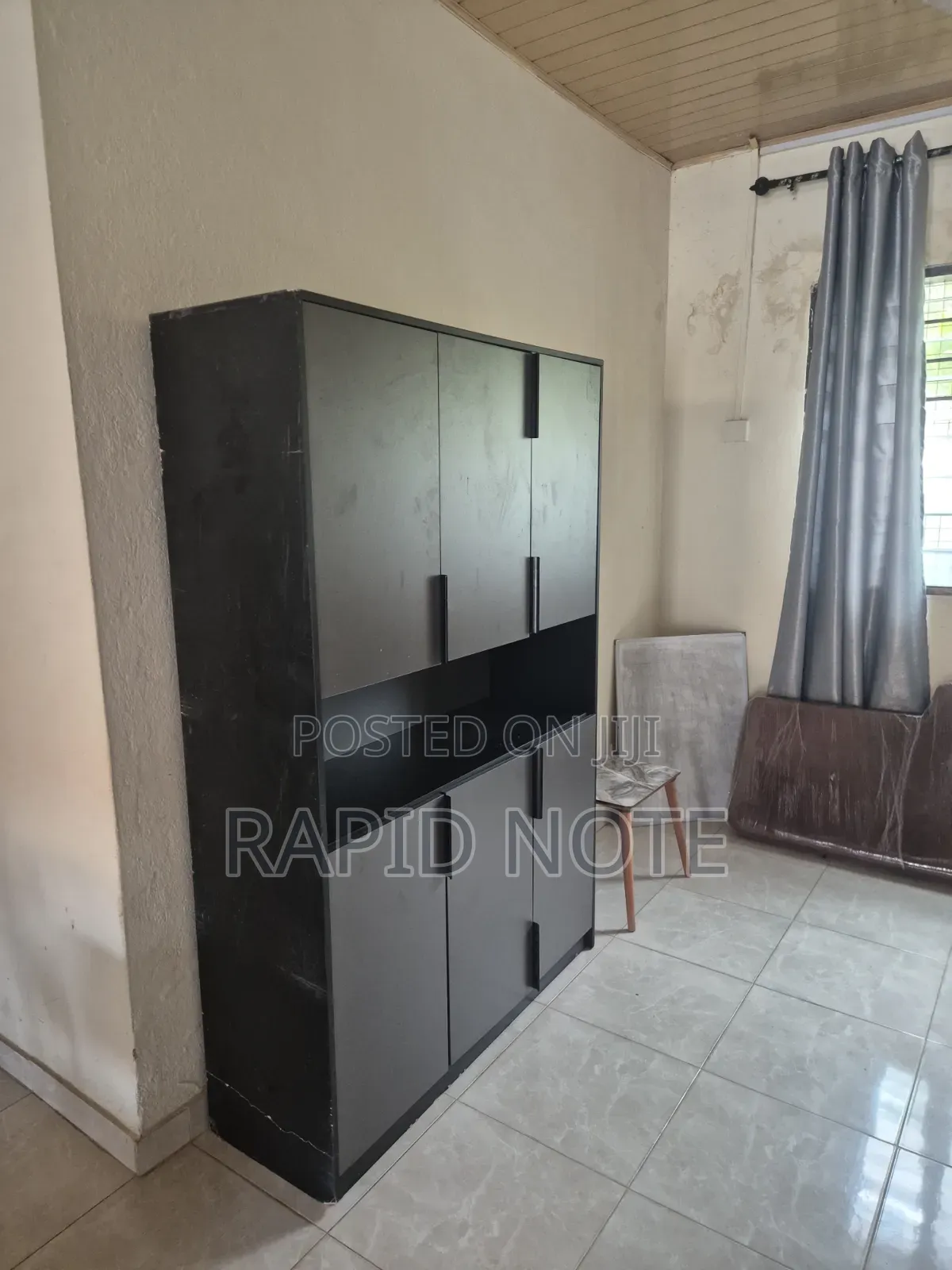 Standing Kitchen Cabinet