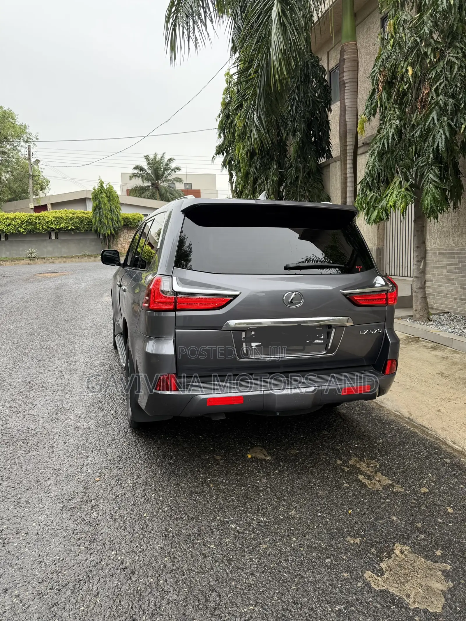 Lexus LX 570 AWD 2021 Silver
