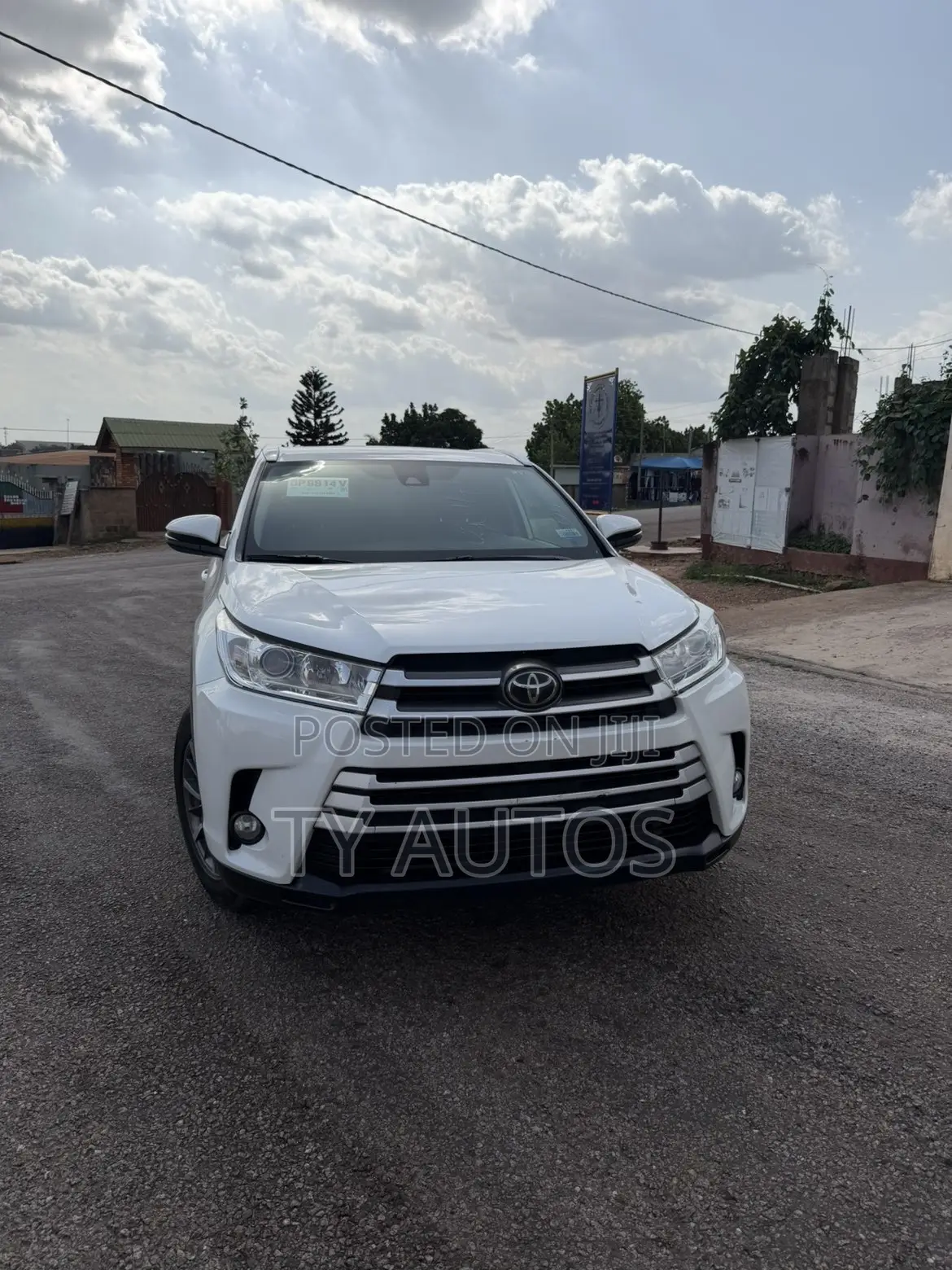 Toyota Highlander XLE 2019 White