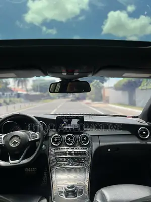 Mercedes-Benz C300 Base C300 AWD 4MATIC Sedan 2018 White