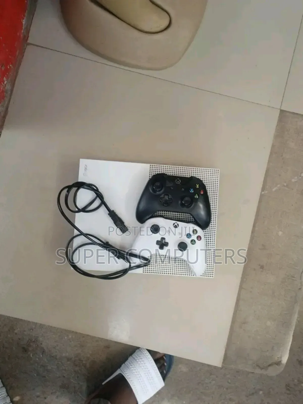 Xbox One S