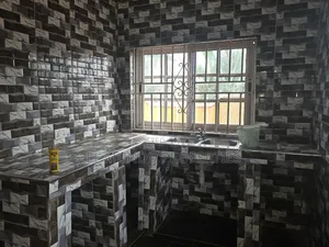 3bdrm House in Nyankyerenyease, Kumasi Metropolitan for rent
