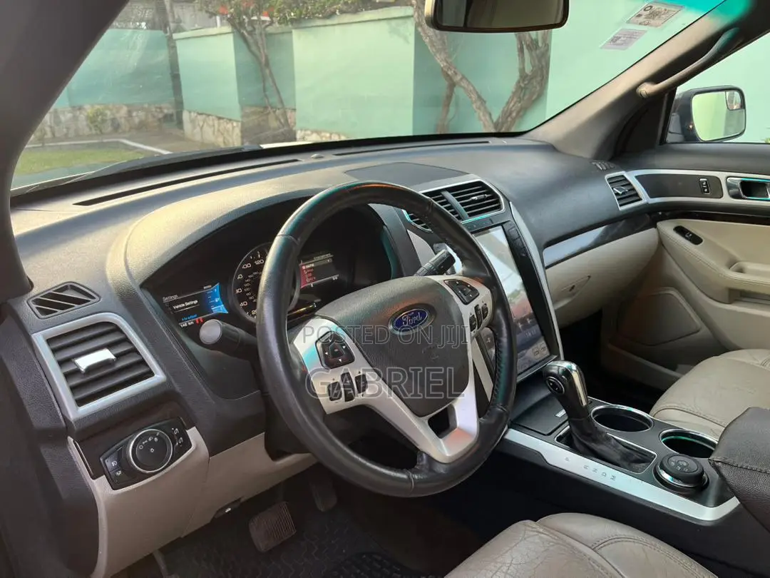 Ford Explorer Limited 4dr SUV AWD (3.5L 6cyl 6A) 2014 Brown