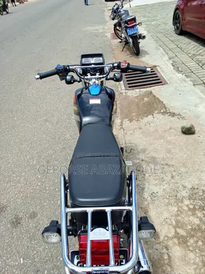 New Royal RY125 2026 Black