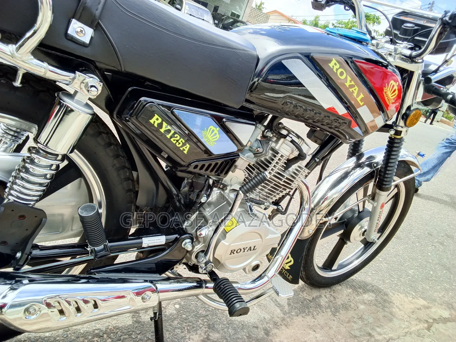 New Royal RY125 2026 Black