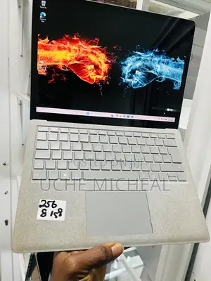 Laptop Microsoft Surface Book 2 8GB Intel Core i5 SSD 256GB