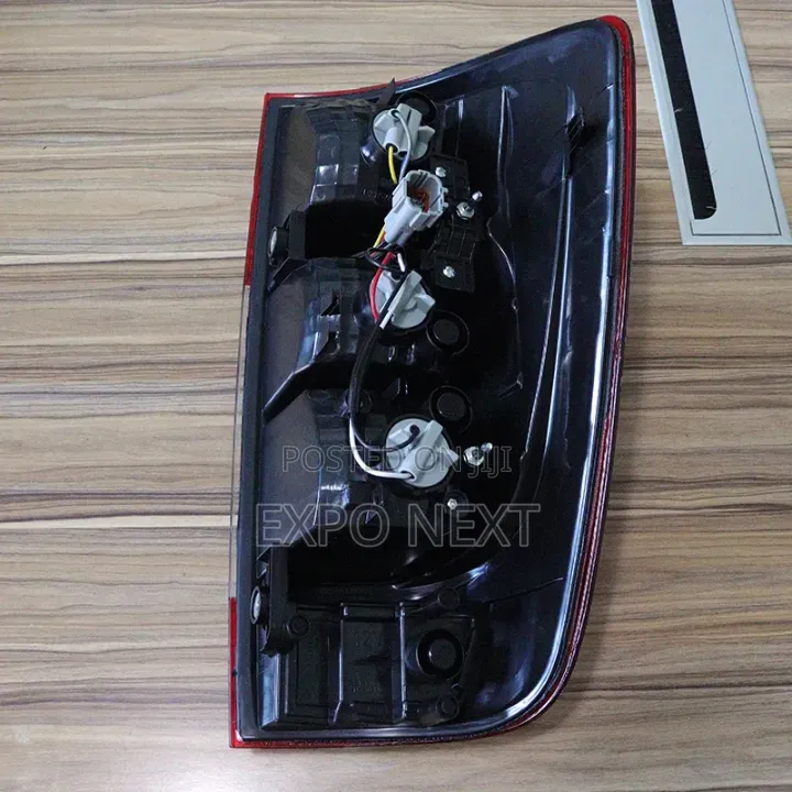 Nissan Navara Np300 D23 Ute 2015~2019 Gl-018-101 Tail Light