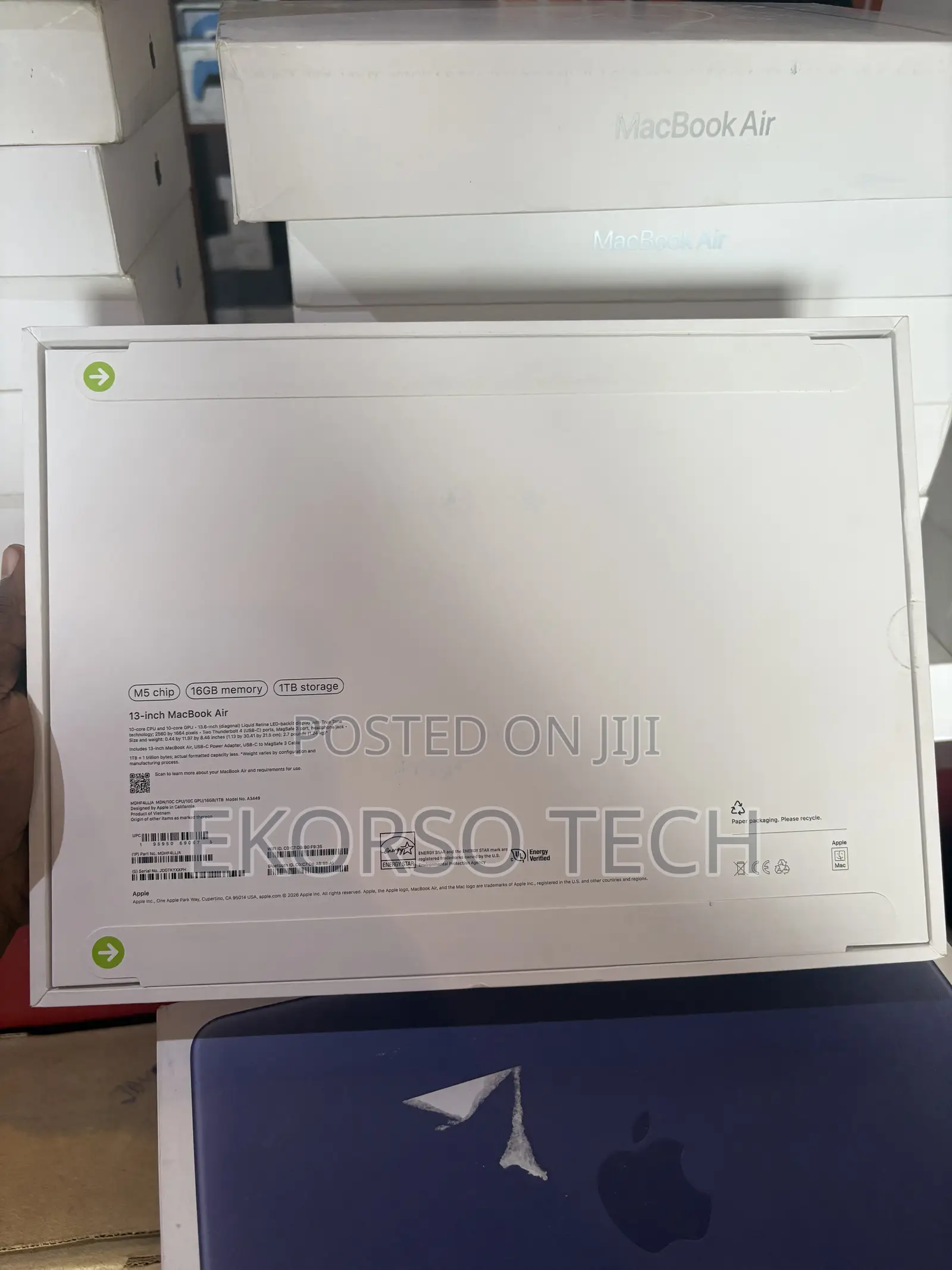 New Laptop Apple MacBook Air 2026 M5 13-inch 16GB Apple M5 SSD 1T