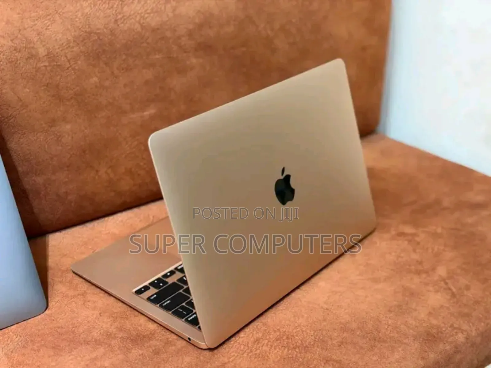 New Laptop Apple MacBook Pro 2020 M1 16GB Apple M1 SSD 512GB