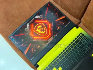 New Laptop MSI Katana 15 16GB Intel Core i7 SSD 512GB