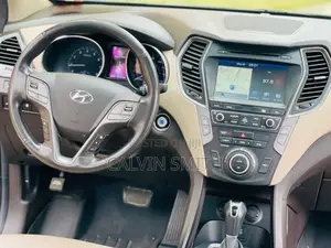 Hyundai Santa Fe SE Ultimate AWD 2017 Black