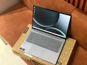 New Laptop Lenovo Legion 7 16GB AMD Ryzen 7 SSD 1T
